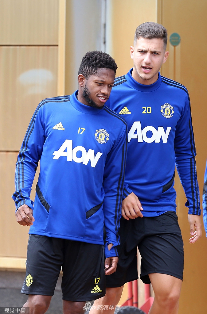 有谁吃胖了没？曼联球员归队备战