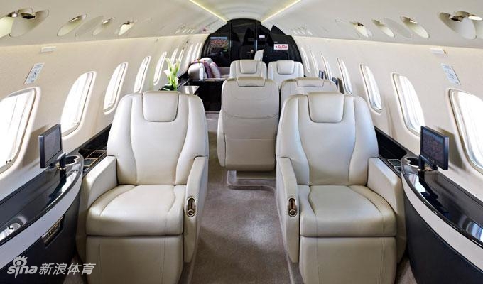 梅西私人飞机内部