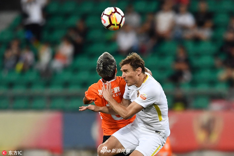 耶拉维奇在比赛中