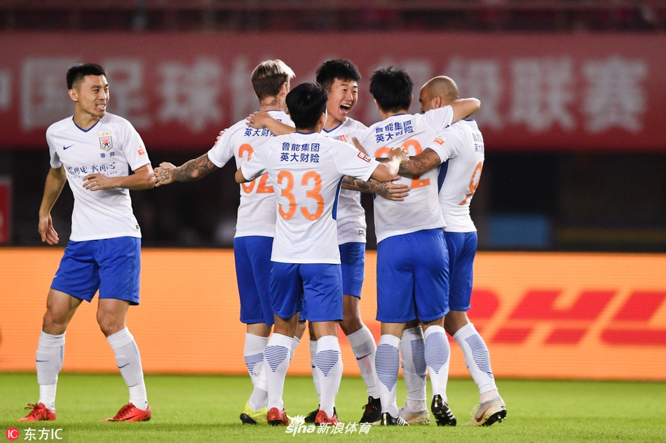 鲁能客场击败建业