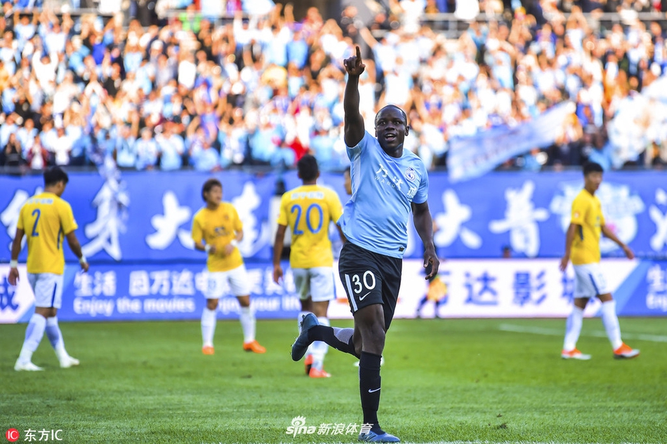 穆谢奎梅开二度