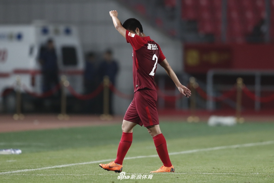 赵明剑被红牌罚下
