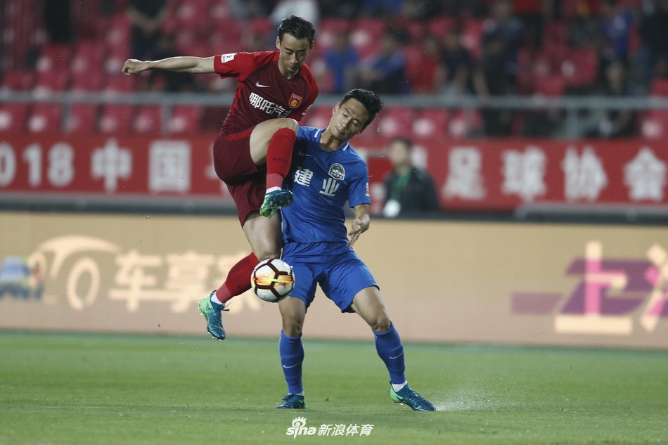 罗森文与陈灏争抢