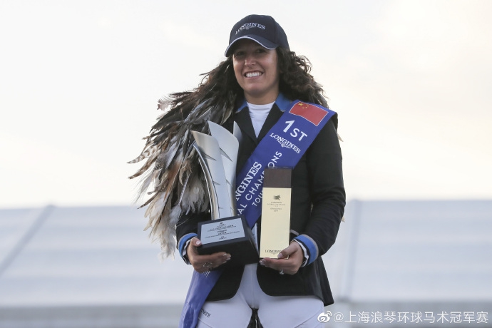 首位女骑手夺得上海冠军赛1.60米冠军！