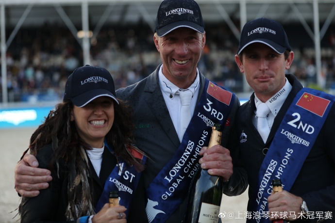 首位女骑手夺得上海冠军赛1.60米冠军！