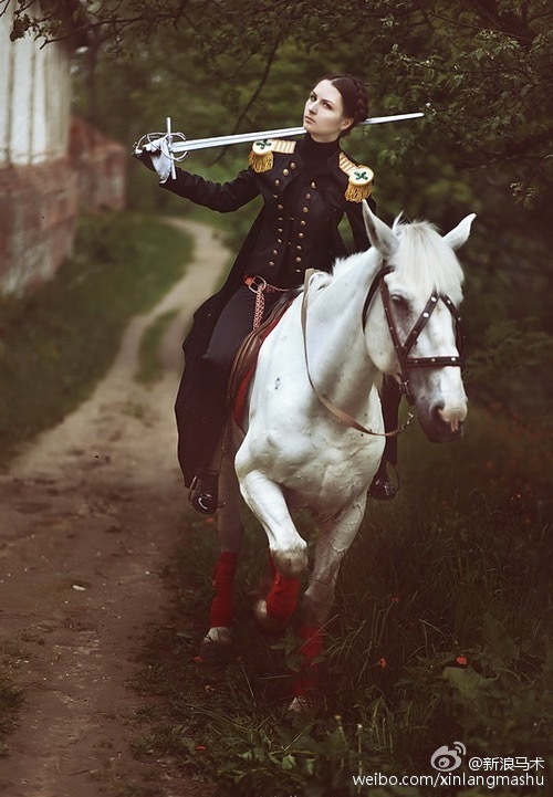 谁说骑马的一定是王子?