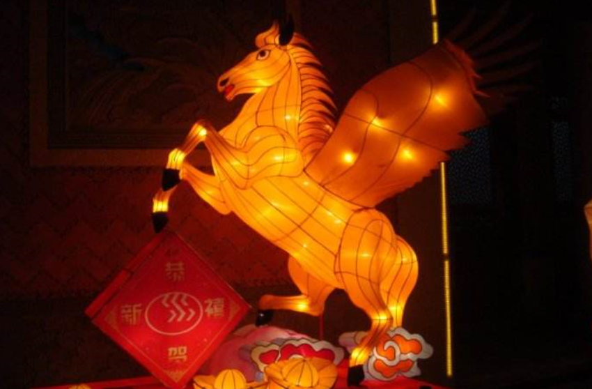 百万骑兵,灯彩佳话,元宵快乐!