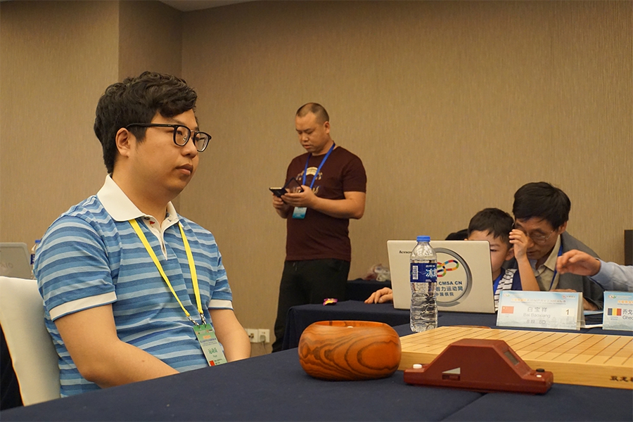 白宝祥等待开局