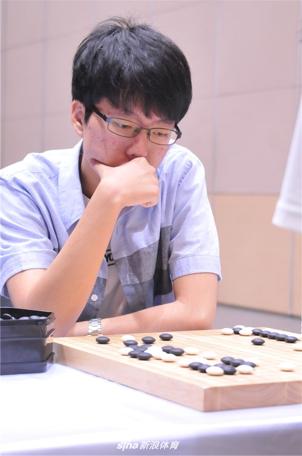 7月11日,第4届世界大学生围棋锦标赛半决赛在曼谷正大管理学院进行