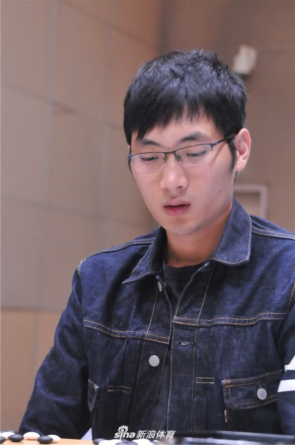 7月11日,第4届世界大学生围棋锦标赛半决赛在曼谷正大管理学院进行