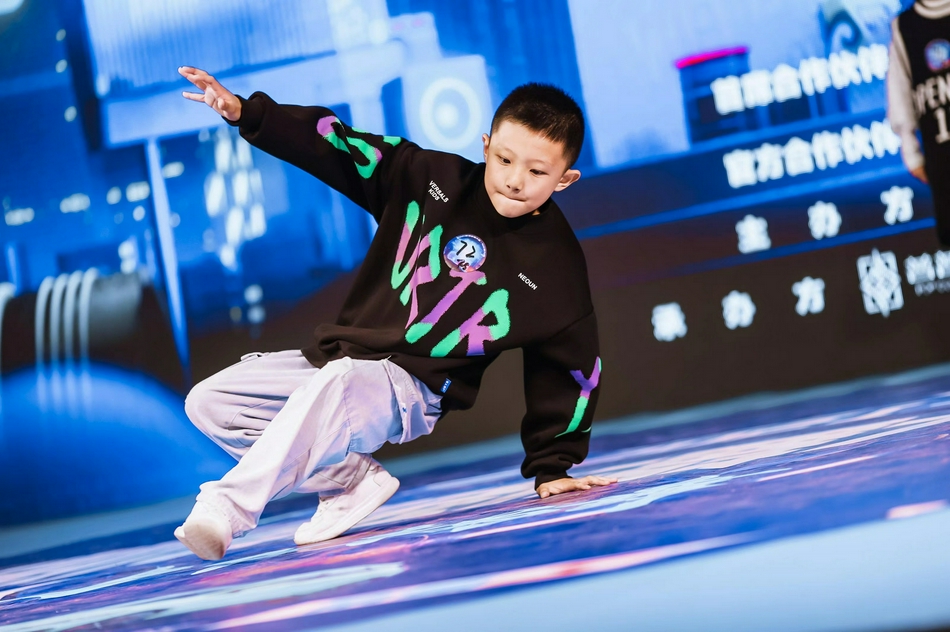 高清-微博街舞大赛昆明站少儿组