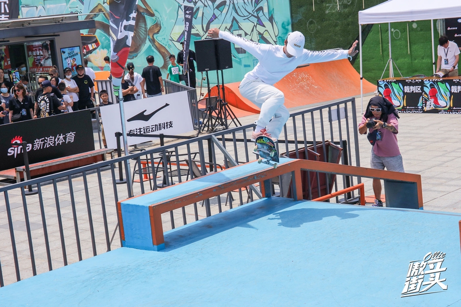 国家队滑手潘家杰