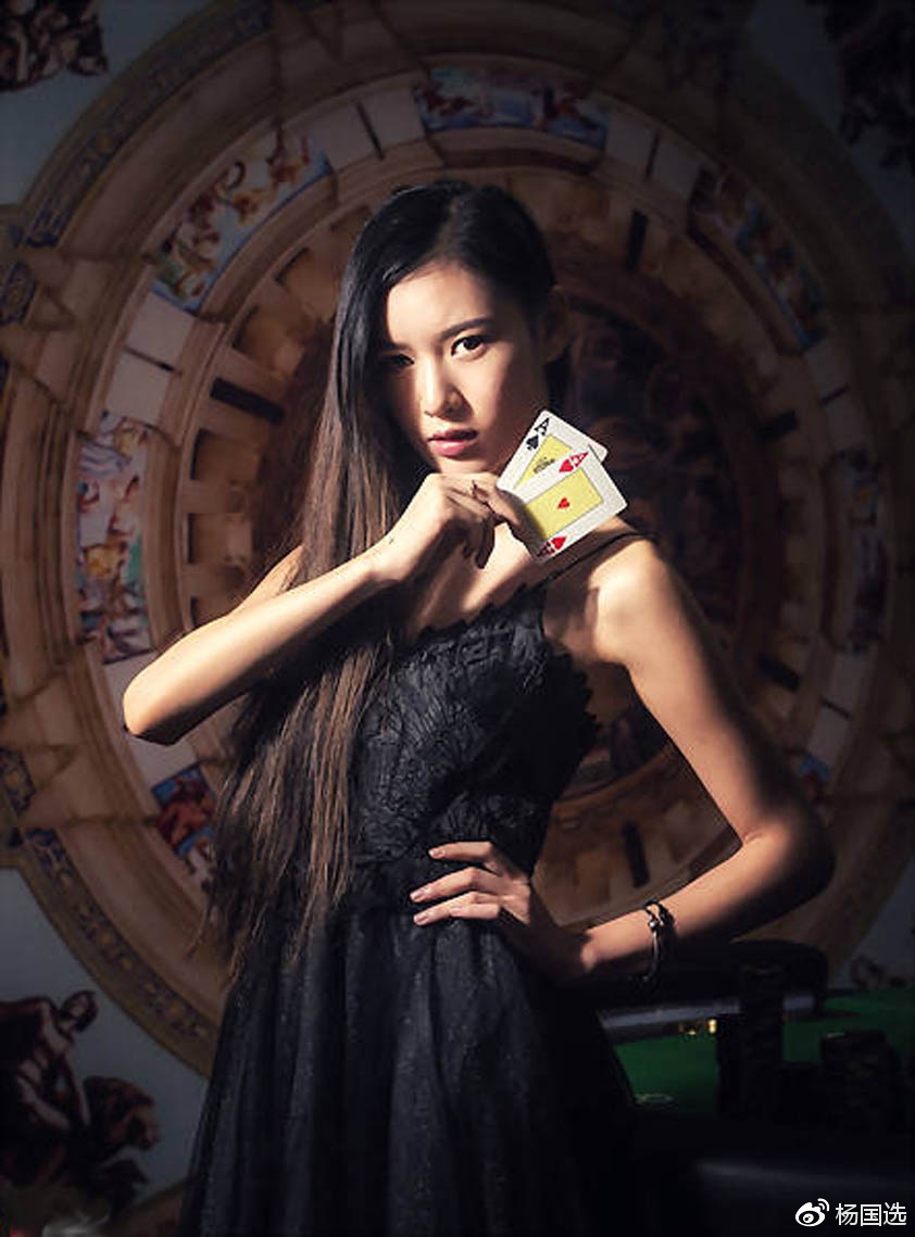 6 / 8 12月12日,gpl全球扑克联赛中国站决赛,成都熊猫队以4比0的大