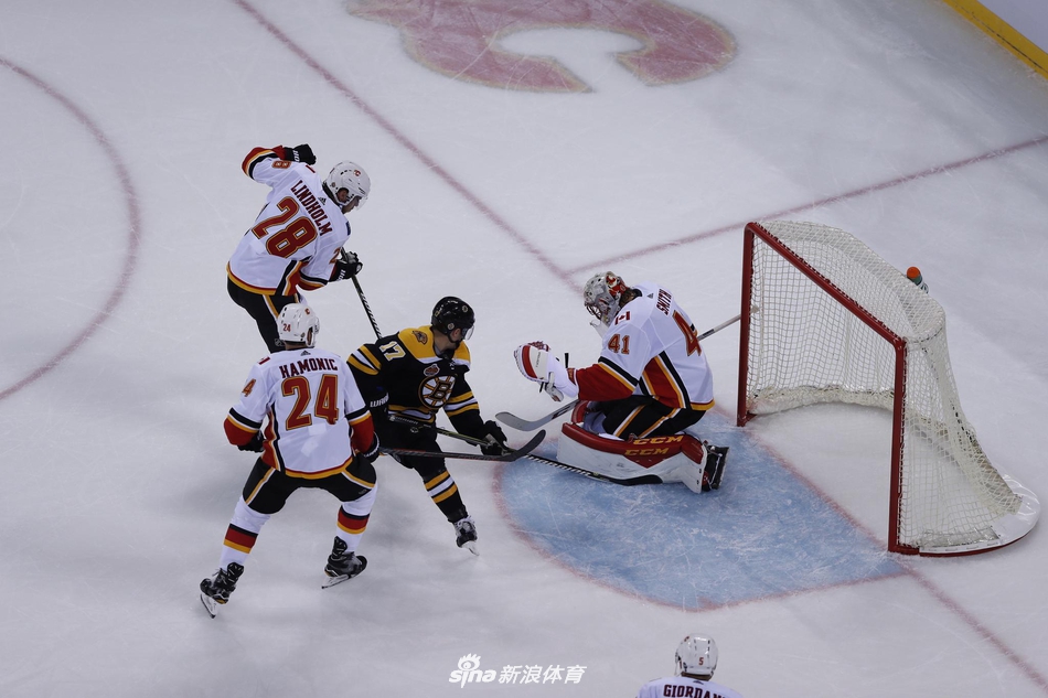 [NHL中国赛]卡尔加里火焰VS波士顿棕熊