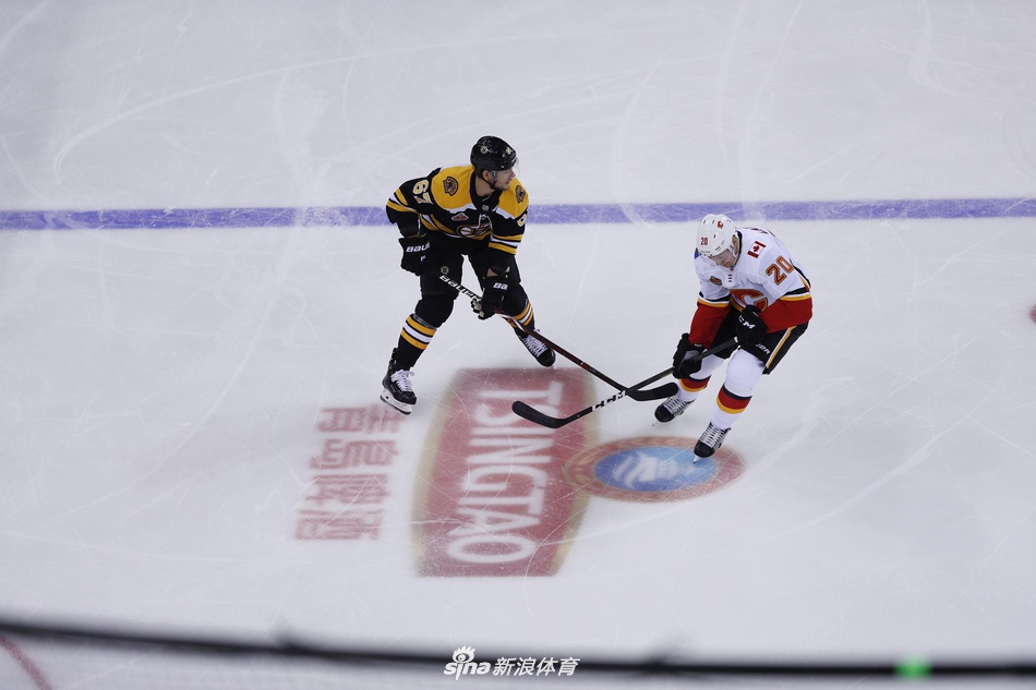 [NHL中国赛]卡尔加里火焰VS波士顿棕熊