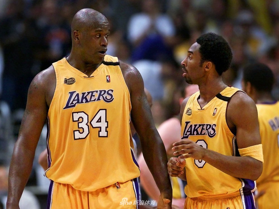 17、2000-01赛季的湖人