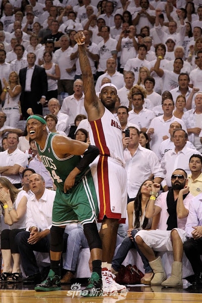 2011年季后赛次轮4-1淘汰凯尔特人