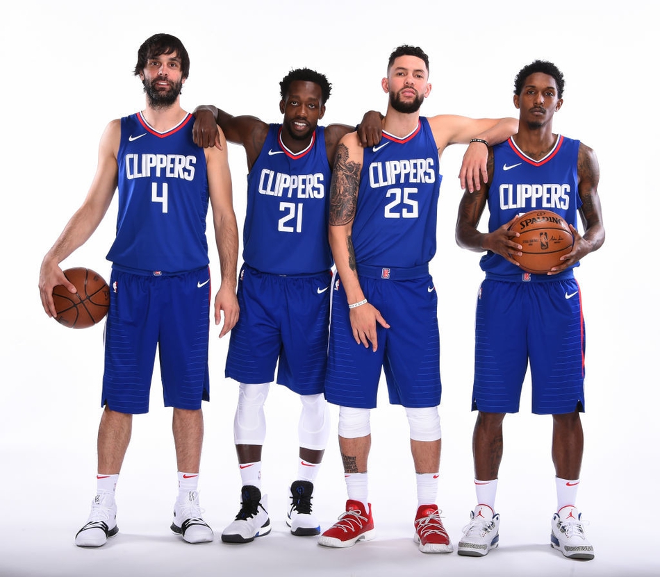 5、快船：3D侧翼