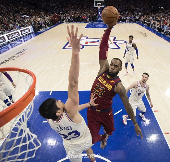 隔扣伊利亚索瓦