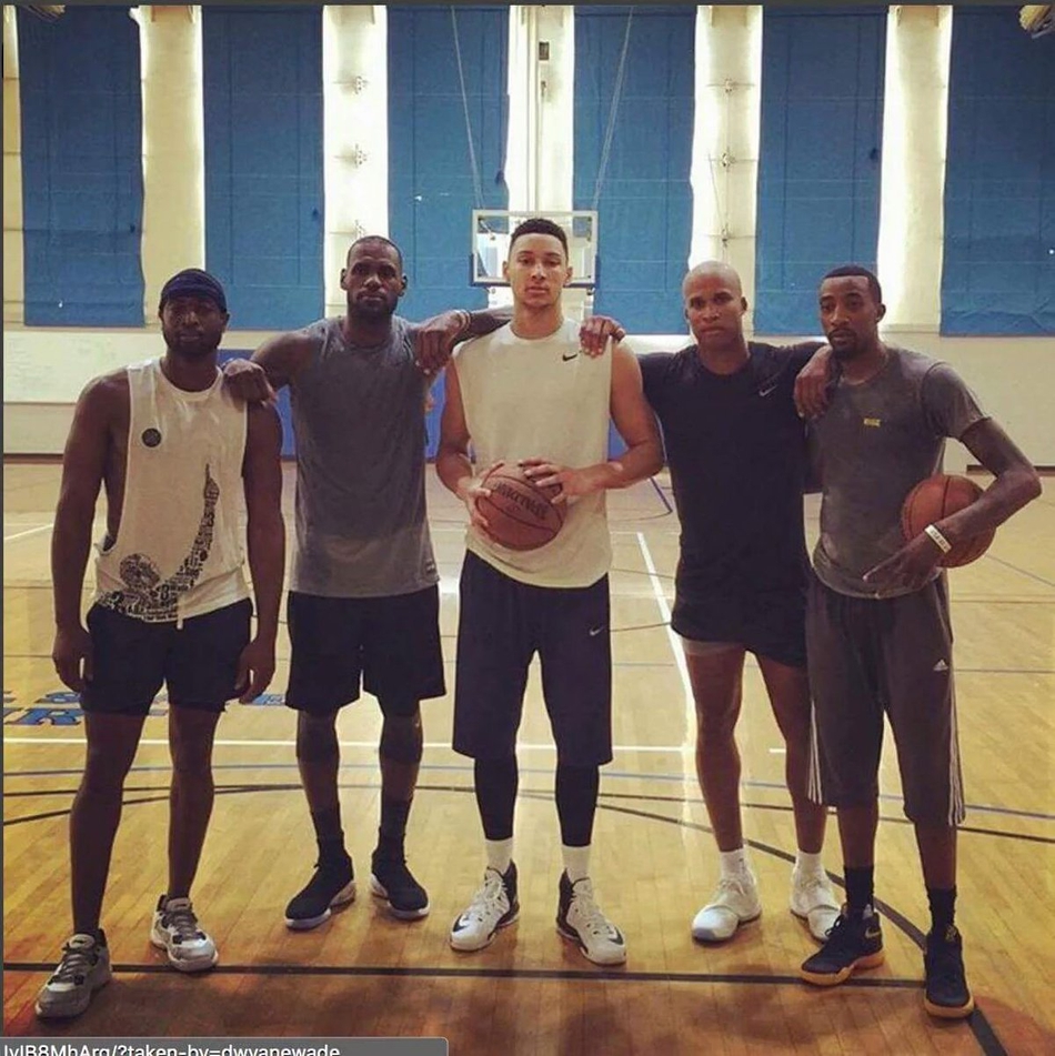 16年训练还叫来了西蒙斯、杰弗森