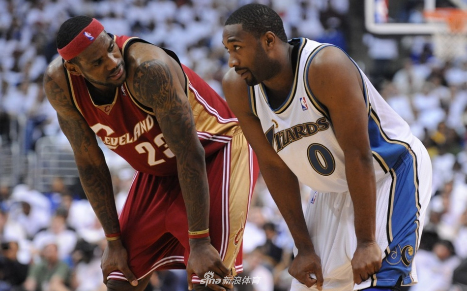 2007年季后赛首轮4-0横扫奇才