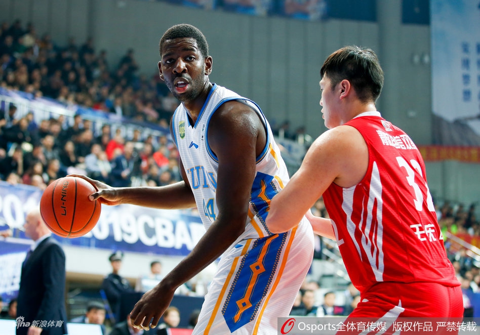 CBA第42轮精彩瞬间