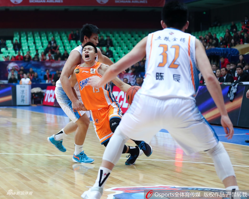 CBA第35轮精彩瞬间