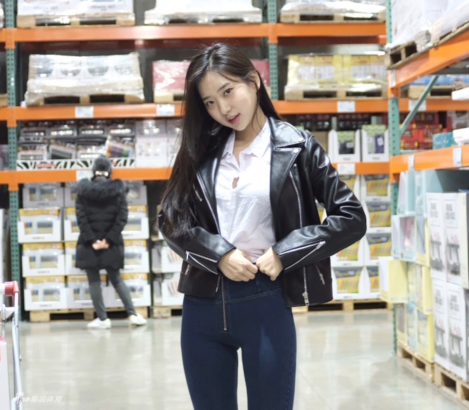 夏日微风!清纯少女送你一丝清凉