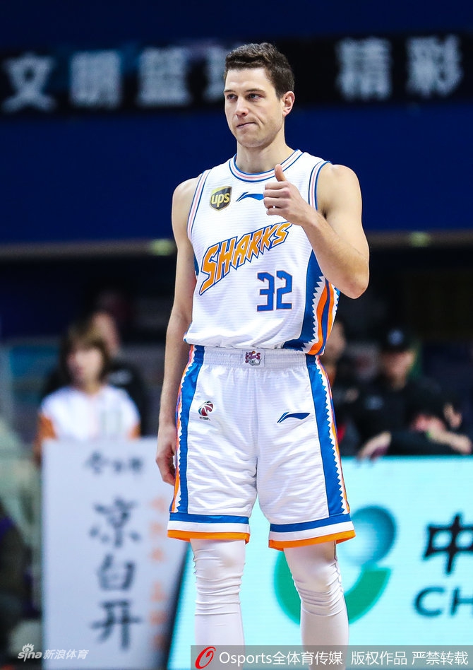 CBA第30轮精彩赛况