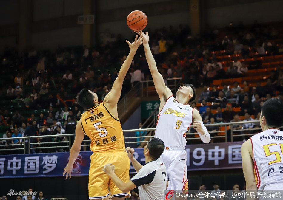 CBA第22轮：深圳VS广厦