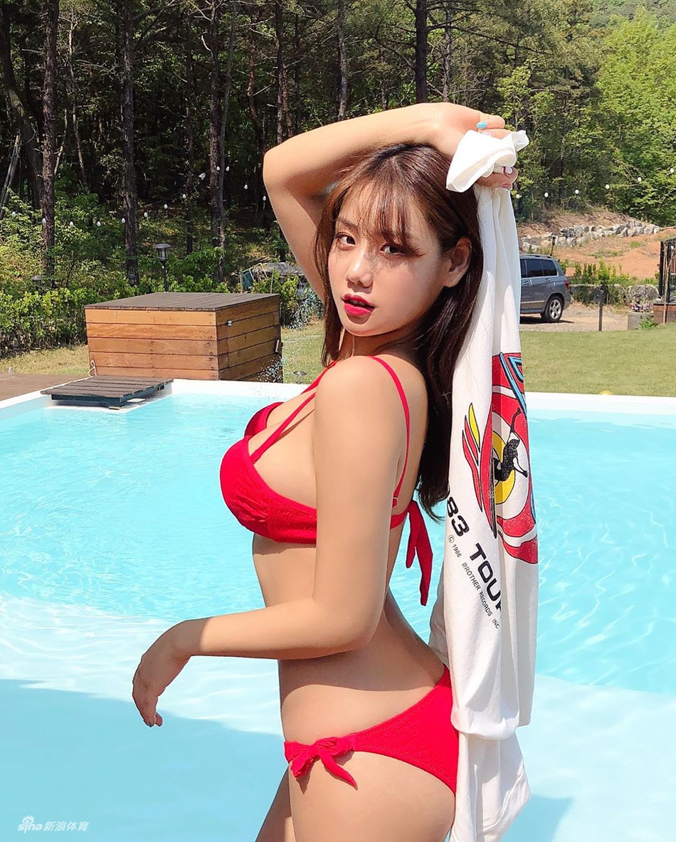 极品气质美女教你如何凹照型