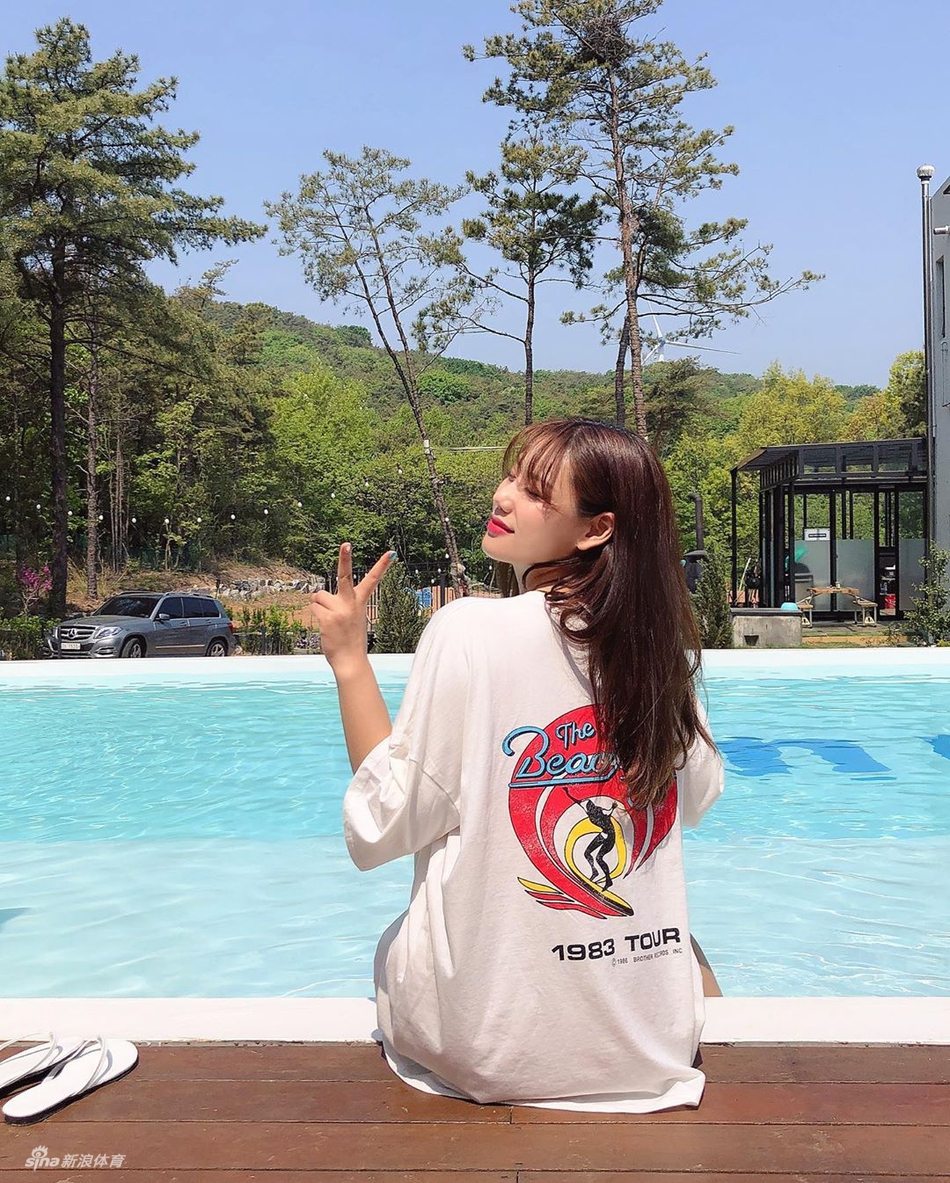 极品气质美女教你如何凹照型