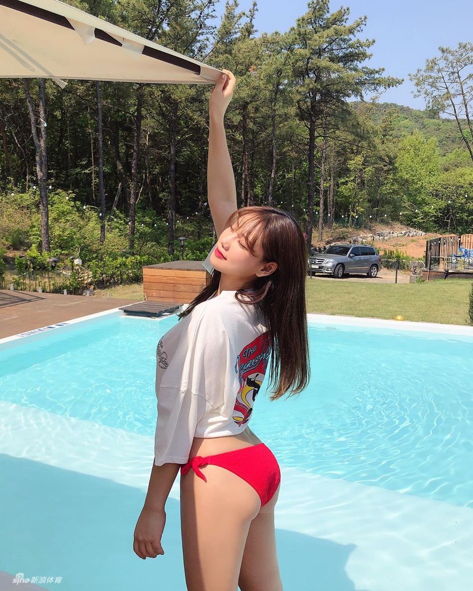 极品气质美女教你如何凹照型