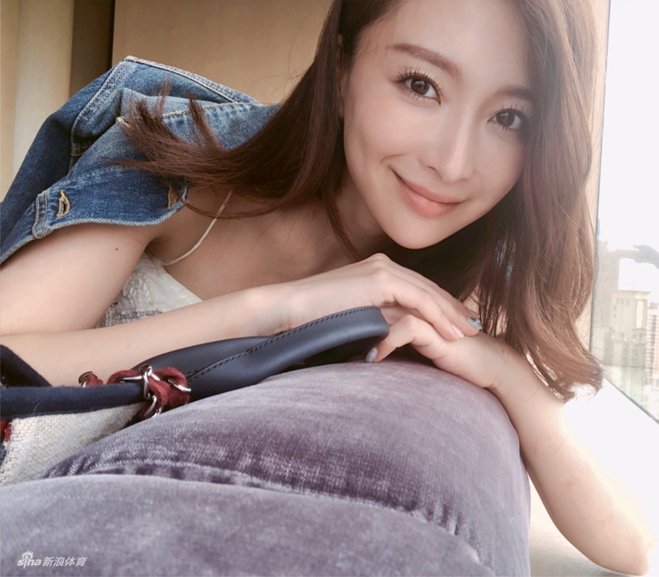 清纯可爱!爱运动的女孩最美