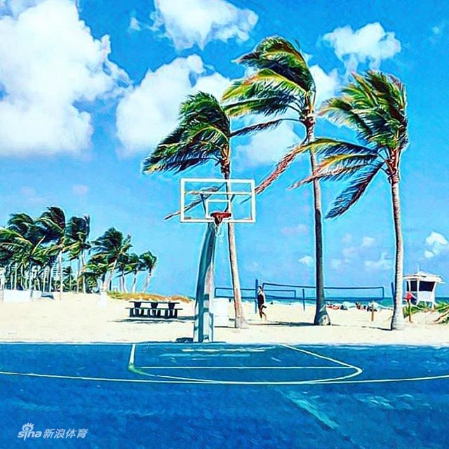 收藏!最适合做壁纸的球场美图