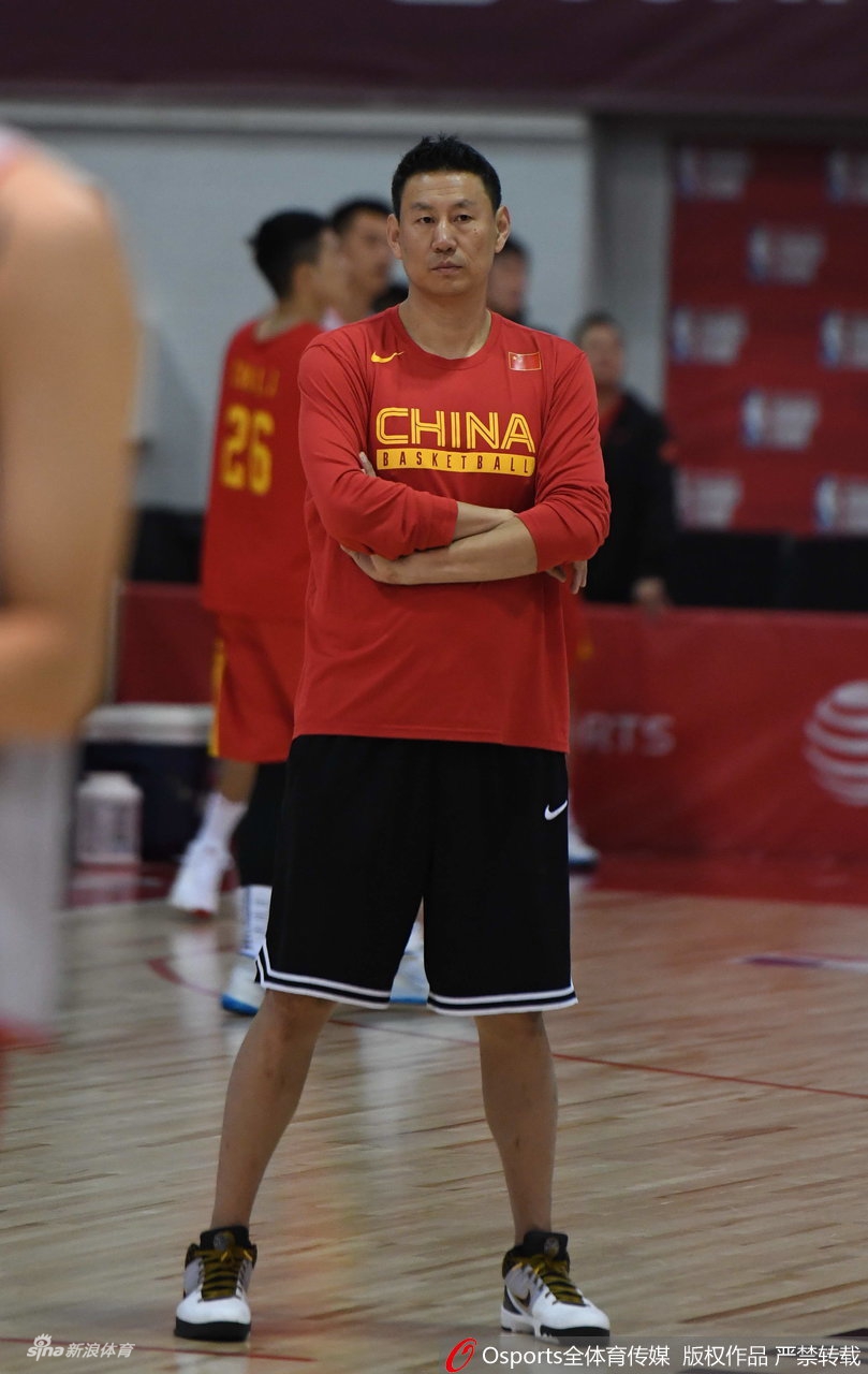 中国男篮夏联公开训练课