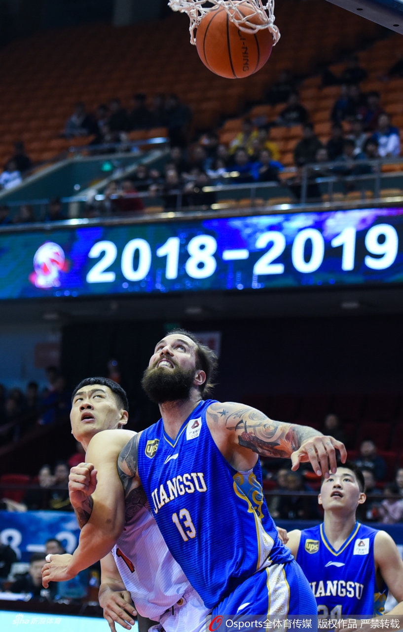 季后赛12进8:山东101-103江苏