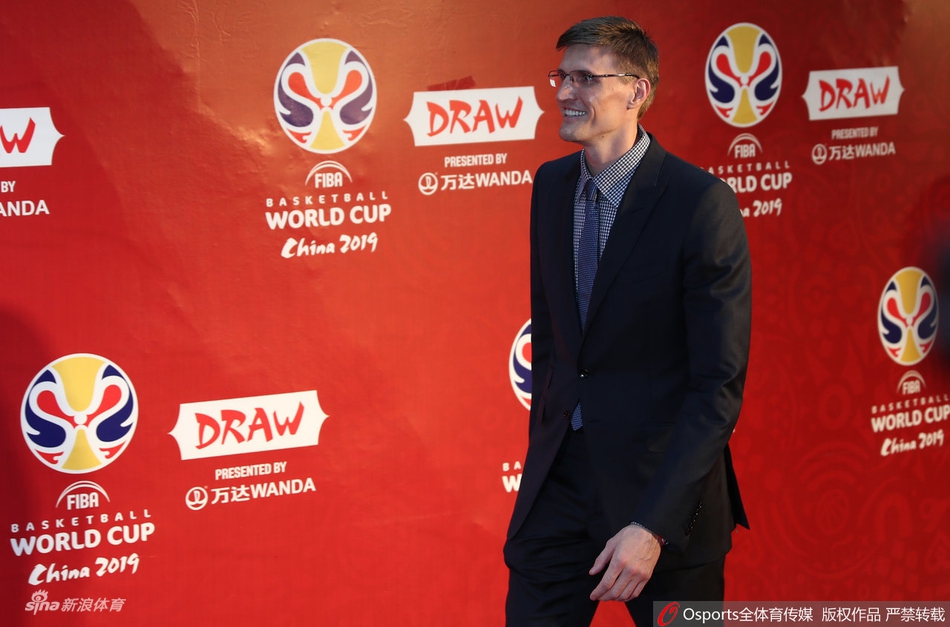 姚明、科比领衔众星红毯秀