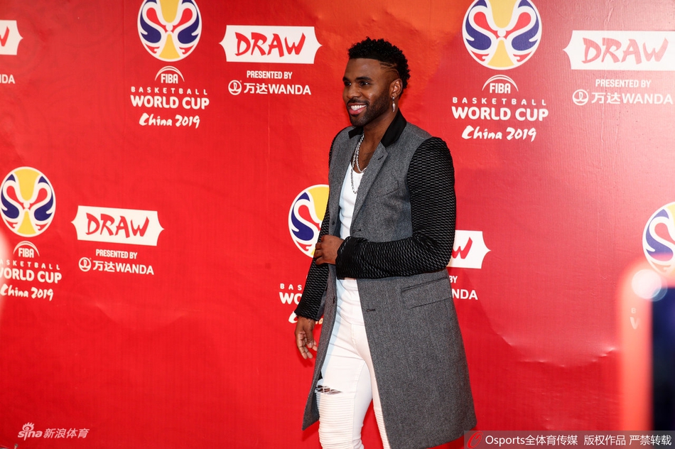 姚明、科比领衔众星红毯秀