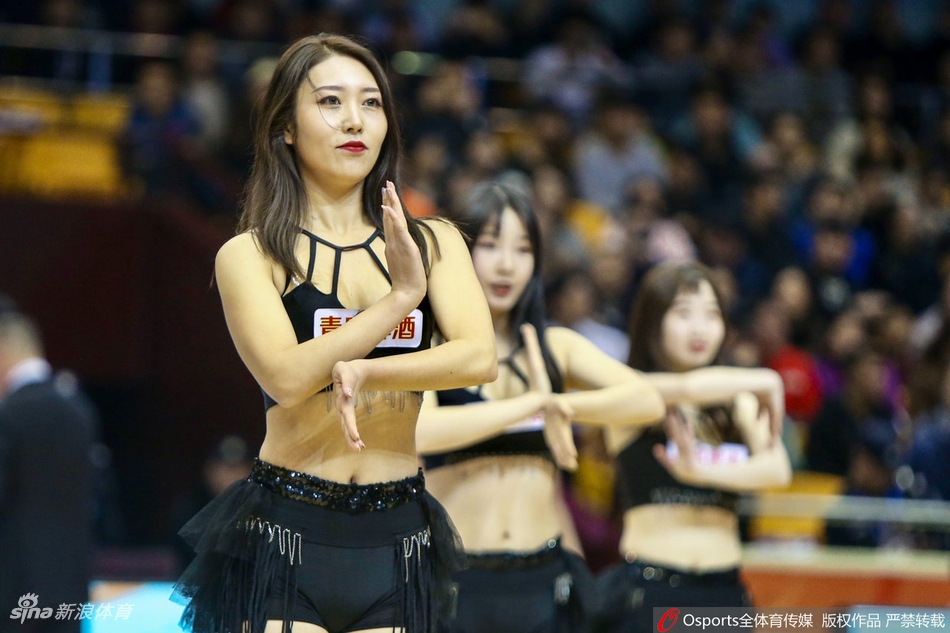 CBA第45轮啦啦队美女热舞精选