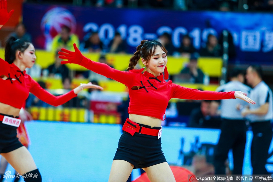 CBA第45轮啦啦队美女热舞精选