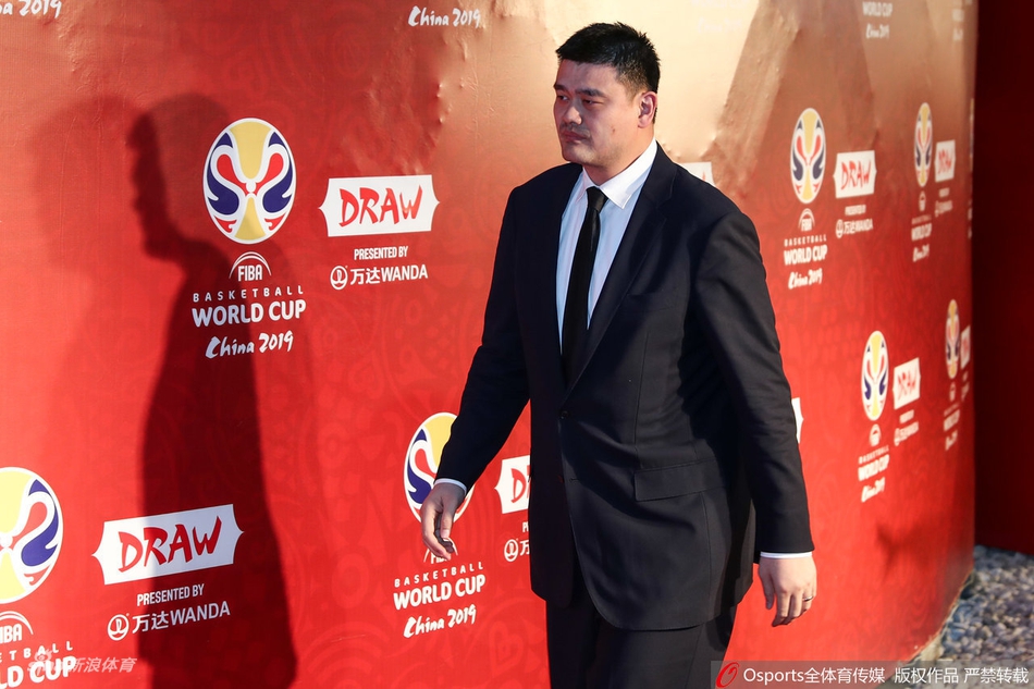 姚明、科比领衔众星红毯秀