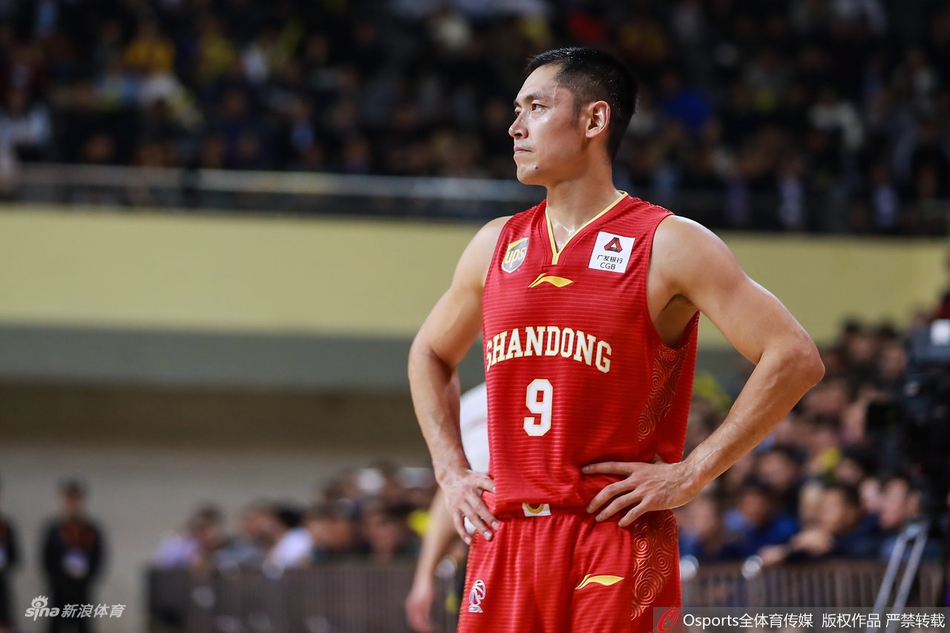 季后赛12进8:江苏113-105山东