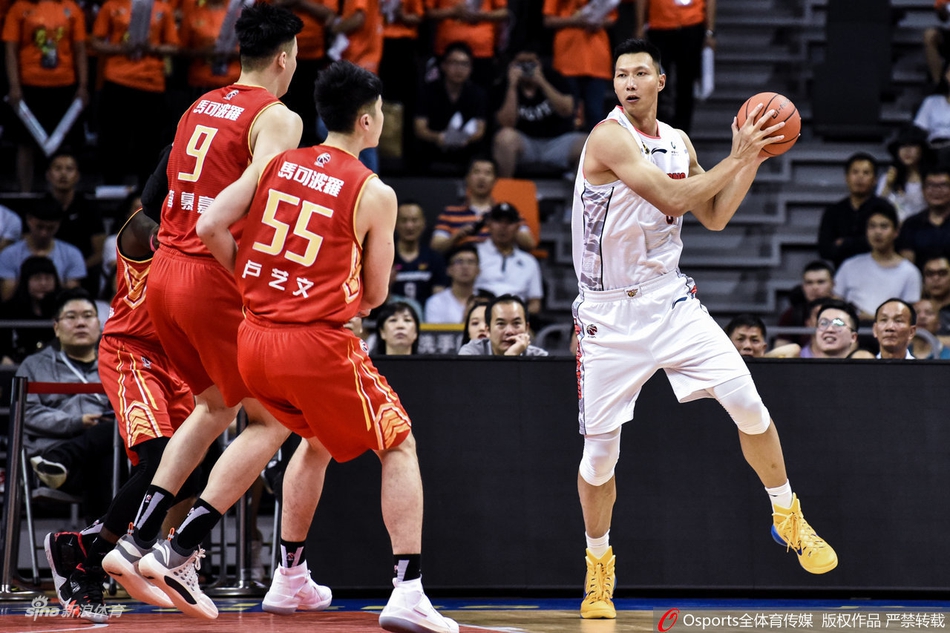 CBA半决赛G2:广东119-112深圳