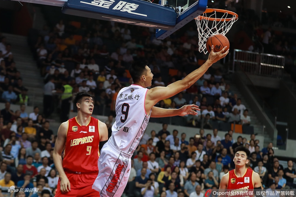 CBA半决赛G2:广东119-112深圳