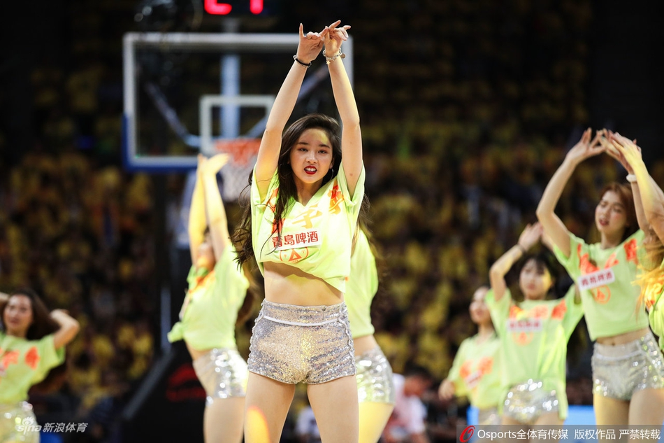 广东啦啦宝贝热舞助威总决赛