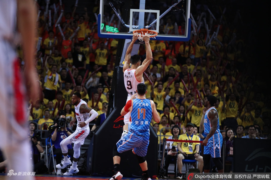 CBA总决赛G2：广东116-97新疆