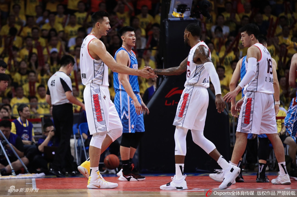 CBA总决赛G2：广东116-97新疆