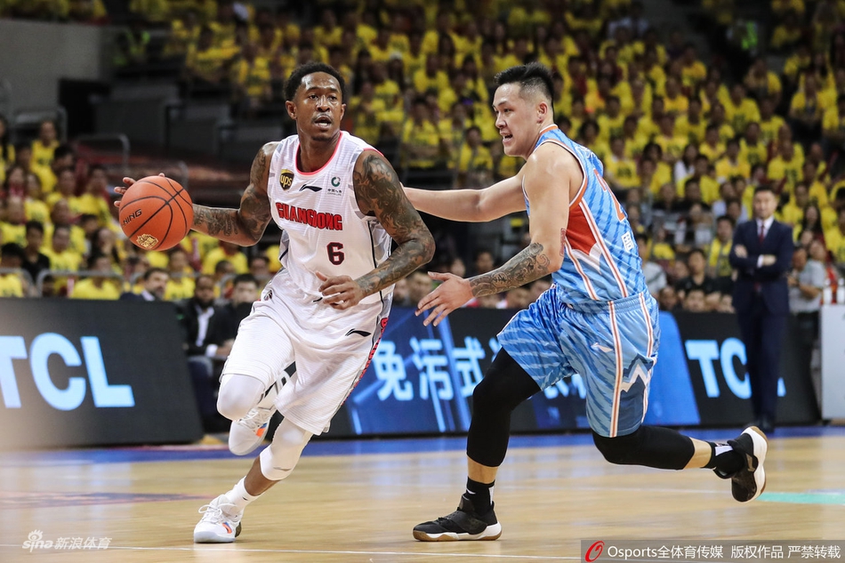 CBA总决赛G2：广东116-97新疆