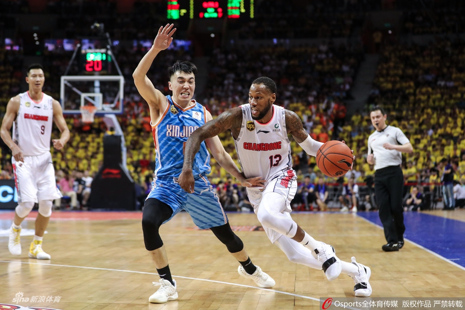 CBA总决赛G2：广东116-97新疆